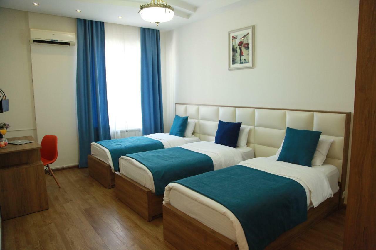 Rio Hotel Tbilisi Eksteriør billede