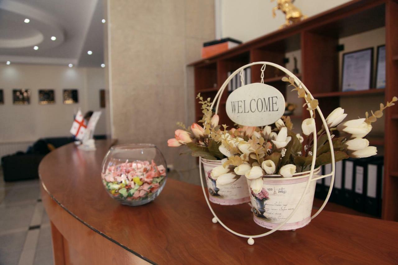 Rio Hotel Tbilisi Eksteriør billede