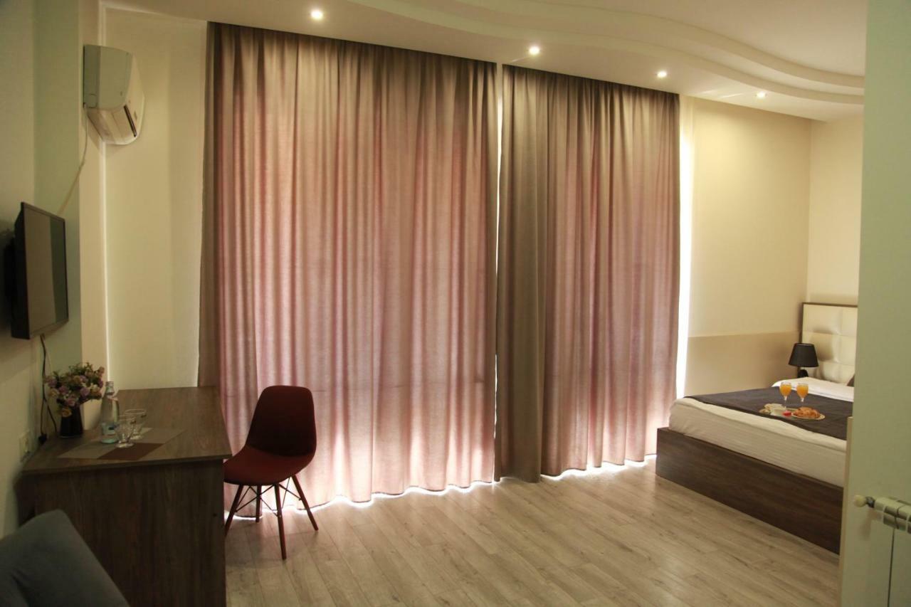 Rio Hotel Tbilisi Eksteriør billede
