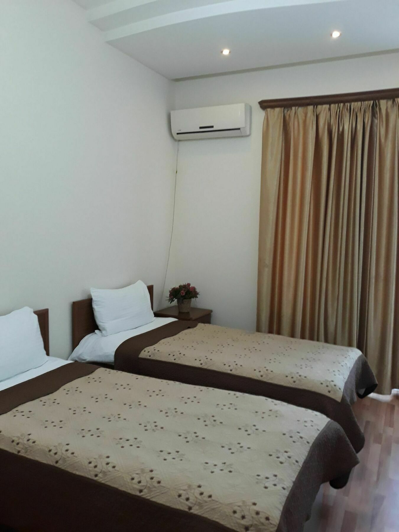 Rio Hotel Tbilisi Eksteriør billede