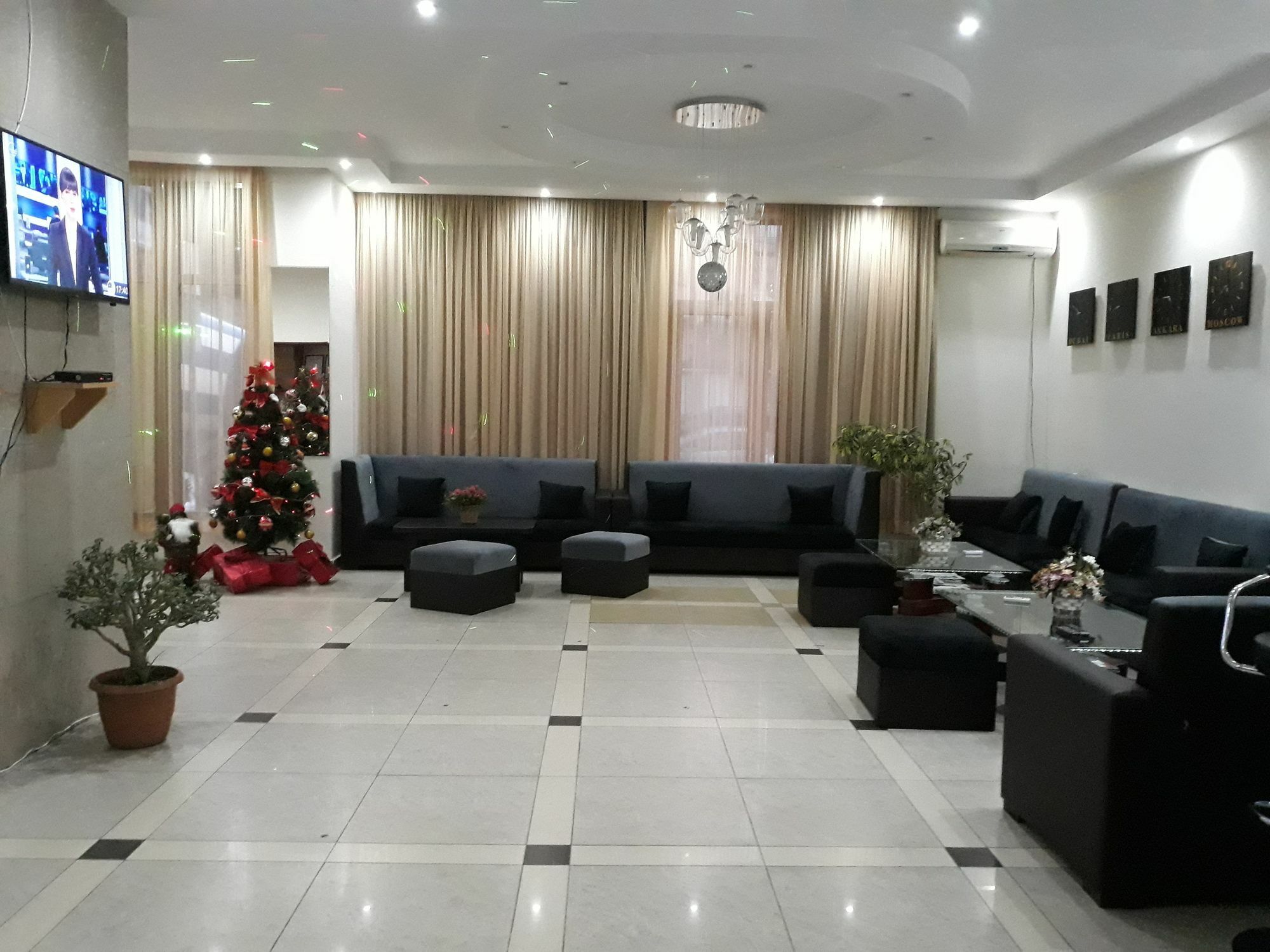 Rio Hotel Tbilisi Eksteriør billede